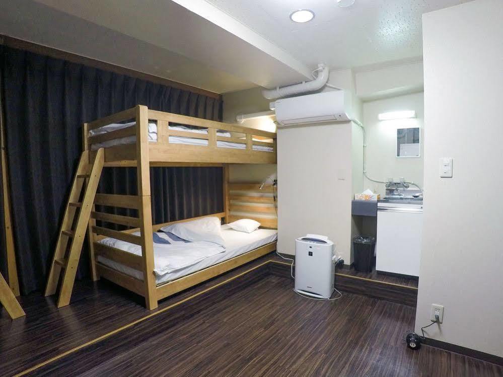 Yokohama Central Hostel Exterior foto